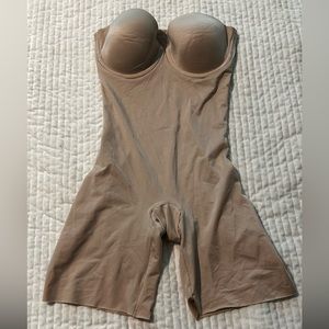 SPANX bodysuit - Never worn